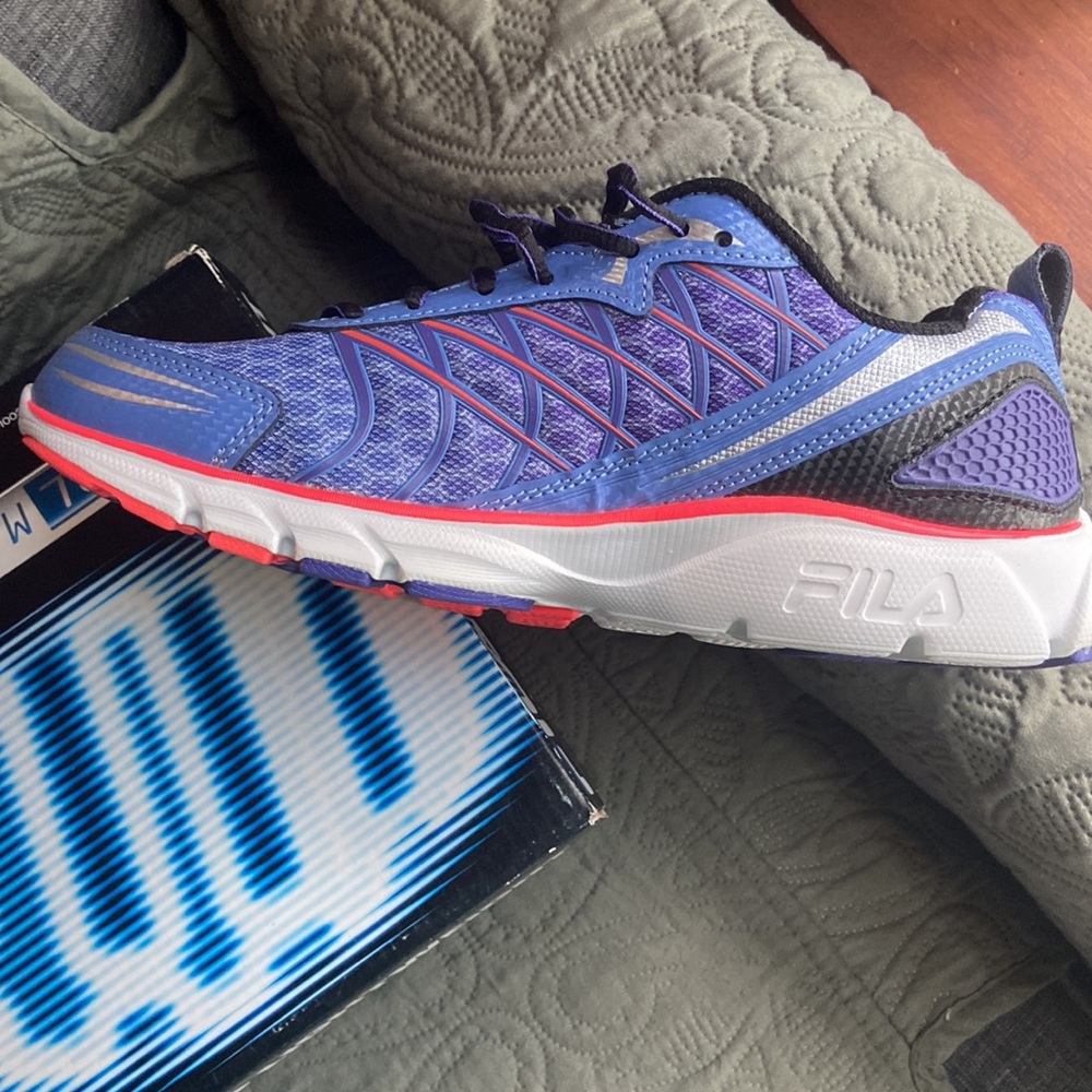 COPY - FILA Cool Max Tennis Shoes - Picture 6 of 6